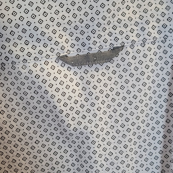 Mens 7 Diamonds button up size XL - Picture 5 of 5